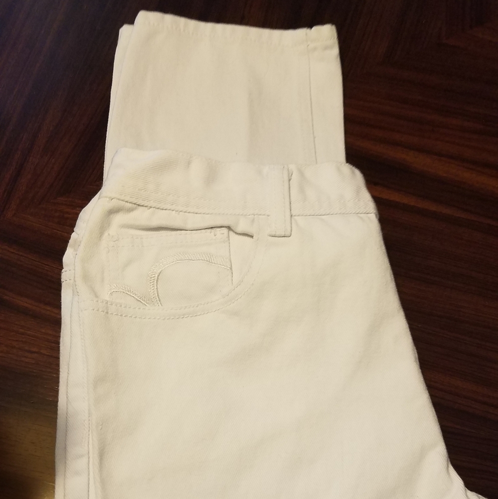 JEANS "UNLIMITED PATIENCE" WHITE JEANS.